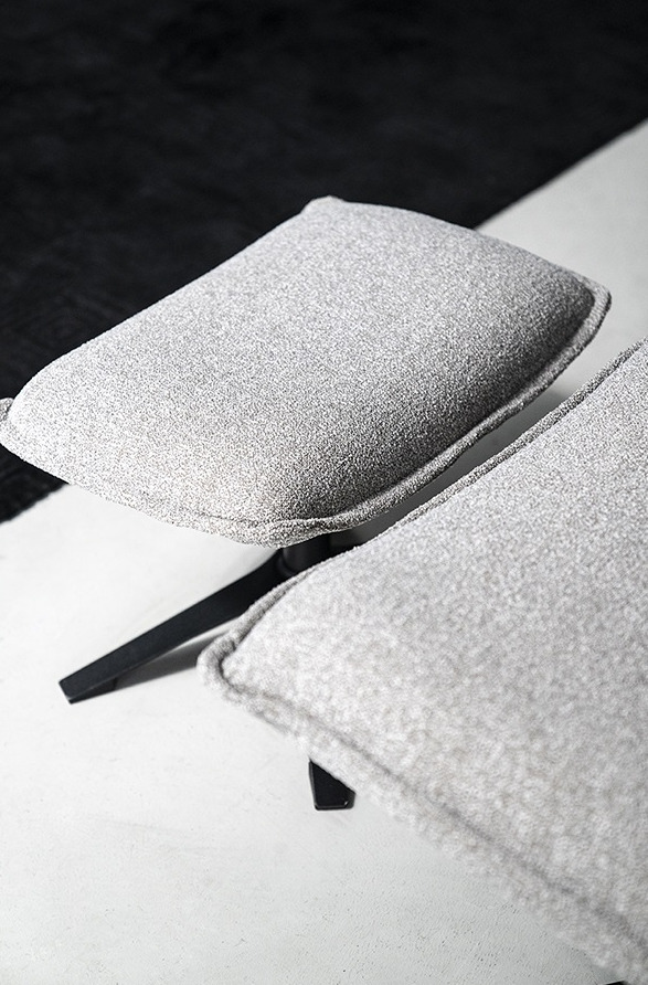 Fauteuil Marcus met voetenbank- licht grijs Baquer - Afbeelding 7